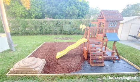 cheapest way to mulch play area